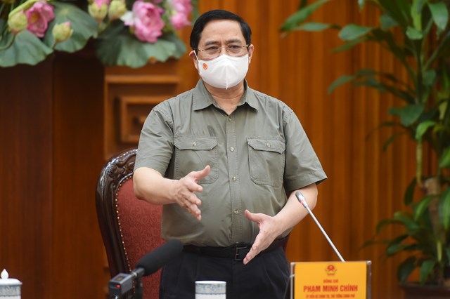 Thủ tướng Phạm Minh Ch&iacute;nh ph&aacute;t biểu tại cuộc họp s&aacute;ng 2/5 về ph&ograve;ng chống dịch COVID-19. &nbsp;