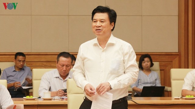 Thứ trưởng Bộ GD-ĐT Nguyễn Hữu Độ. &nbsp;