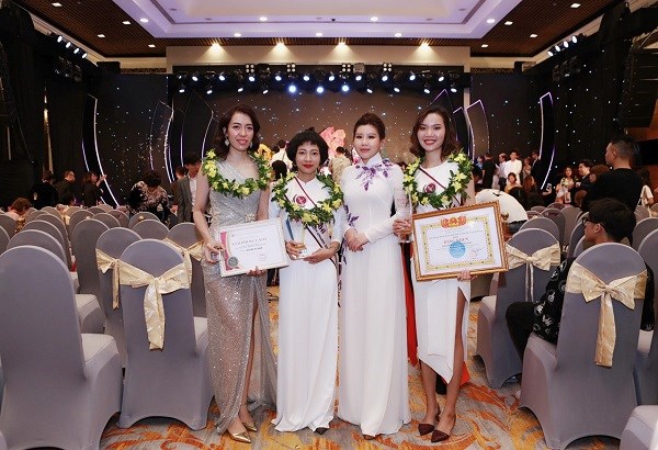 Doanh nh&acirc;n Thu Thủy lu&ocirc;n mong muốn chia sẻ những gi&aacute; trị tuyệt vời d&agrave;nh cho c&aacute;c bạn trẻ c&oacute; c&ugrave;ng đam m&ecirc;