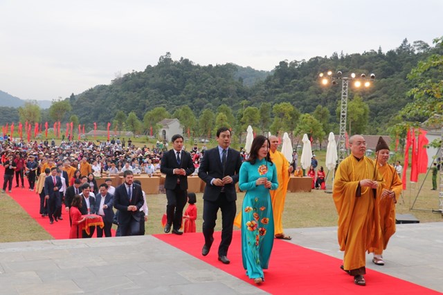 Quảng Ninh: Khai mạc chương tr&#236;nh “Y&#234;n Tử - Về miền đất Phật m&#249;a thu, tưởng nhớ Phật ho&#224;ng Trần Nh&#226;n T&#244;ng” - Ảnh 1