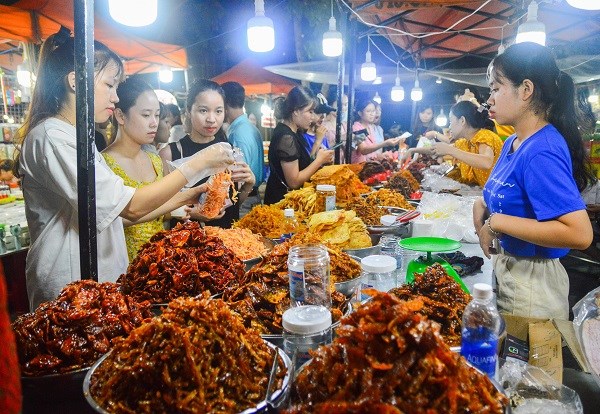 &quot;Giờ hạnh ph&#250;c&quot; Đ&#224; Nẵng k&#237;ch cầu ti&#234;u d&#249;ng với khuyến m&#227;i 100%   - Ảnh 1