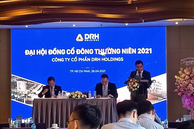 ĐHĐCĐ thường niên 2021 của DRH Holdings chiều ngày 26/4. (Ảnh: Nguyên Ngọc - Theo Doanh nghiệp niêm yết ).