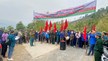 Lai Châu: Hơn 500 người tham gia giúp nhân dân chăm sóc chè ở huyện Than Uyên