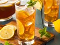 Ly trà đá và câu chuyện mùa hè nước Mỹ