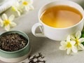 Trà nhài và trà sen: Sự khác biệt từ nguyên liệu đến phong cách thưởng thức