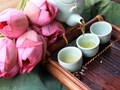 Trà ướp sen: Nghệ thuật của sự dịu dàng