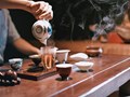 Uống trà quá nóng: Thói quen nhỏ, hậu quả lớn