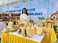 Túi thủ công mộc mạc ghi dấu ấn tại Liên hoan làng nghề Hà Nội 2025