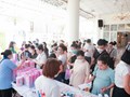 Hàng trăm mẹ bầu tham dự sự kiện “Thai sản ngày vàng”