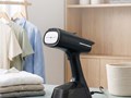LocknLock ra mắt bàn ủi hơi nước hút vải thông minh thế hệ mới