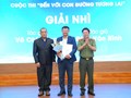 Trao giải cuộc thi "Đến với con đường tương lai"