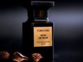 Giải mã bí ẩn trong chai nước hoa hương trà đen Tom Ford Noir de Noir