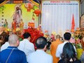 Những người làm báo tri ân các nhà báo liệt sĩ tại Chùa Da ở Nghệ An