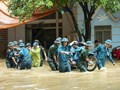 Giữa tâm lũ, thắm tình quân dân nơi cửa khẩu