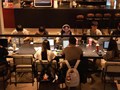 Khi quán trà sữa trở thành "không gian sống" của Gen Z