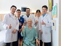 Cứu cụ ông bị phình động mạch chủ dọa vỡ bằng kỹ thuật can thiệp không cần mổ mở
