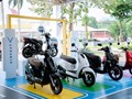 Chủ xe máy điện VinFast: “Sạc xe tiện như sạc điện thoại, tiết kiệm vô đối”