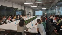 Giải pháp xây dựng môi trường làm việc dân chủ, hiệu quả tại tỉnh Hòa Bình