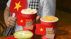 Dệt Gấm Vóc Tự Hào: Cùng KATINAT ngắm nhìn "Non Sông Liền Một Dải" qua bộ sưu tập ly mới