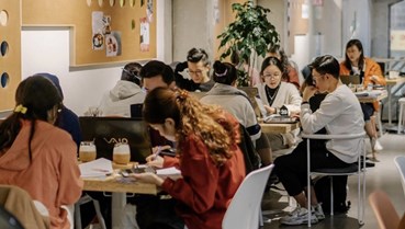 Tái định nghĩa không gian F&B: Xu hướng "cà phê im lặng"