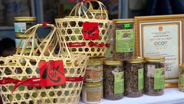 OCOP mùa Tết 2026: Từ quà quê đến hàng hóa hiện đại
