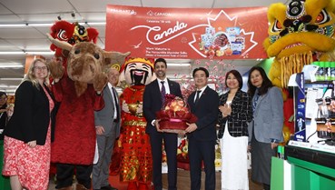 Bộ trưởng Bộ Thương mại Quốc tế Canada thăm siêu thị BRGMart Phạm Ngọc Thạch