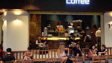Tư duy "lùi để tiến" của các quán cà phê Hà Nội