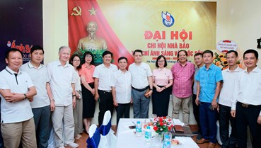 “Chi hội cần đổi mới mạnh mẽ chuyển đổi số và ứng dụng AI trong hoạt động báo chí”
