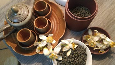 Hương bưởi trong trà: Dư vị gọi về một mùa xuân cũ