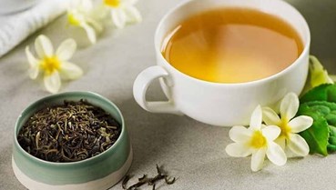 Trà nhài và trà sen: Sự khác biệt từ nguyên liệu đến phong cách thưởng thức
