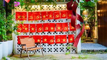 Không khí Quốc khánh 2/9 lan tỏa đến quán trà sữa: Sắc màu tự hào dân tộc