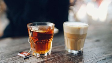  Uống cà phê kèm trà: Thói quen của người Việt dưới góc nhìn khoa học và những lợi ích bất ngờ