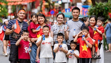 Vinamilk cùng Việt Nam rực rỡ trong ngày hội non sông