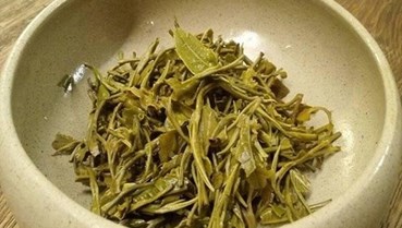 Tái sinh bã trà Shan Tuyết: Bí quyết làm đẹp bền vững và toàn diện từ những gì còn sót lại