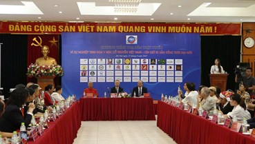 Giữ gìn, bảo tồn và phát huy tinh hoa Đông y gia truyền