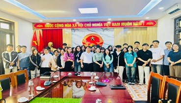 Trường Đại học Khoa học: Khoa Tài nguyên và Môi trường nâng cao chất lượng giáo dục và đào tạo qua nhiều hoạt động thực tế