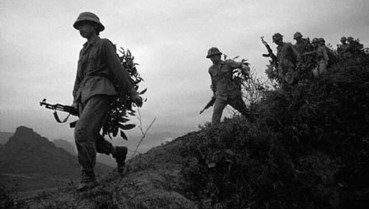 Dấu chân người lính