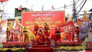 Sôi động Hội tranh đầu pháo Kỳ Lừa năm 2026