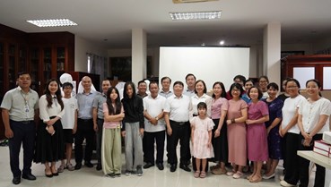 Lớp học đặc biệt tại Viện Pasteur: Khi hội họa chạm đến trái tim người làm khoa học