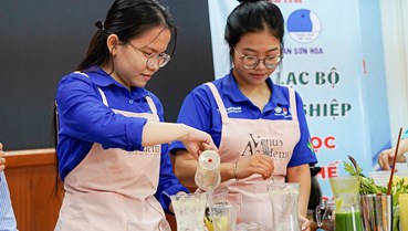 Học pha chế đồ uống, mở hướng khởi nghiệp cho phụ nữ đô thị