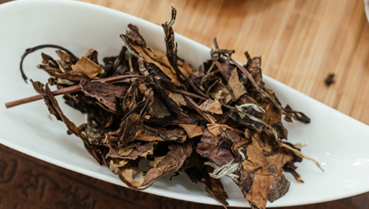 Trà Cống Mi: Tinh hoa từ búp lá và dư vị của trà cống phẩm