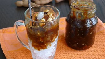 Me đá: Chiếc vé đi tuổi thơ giữa lòng phố thị