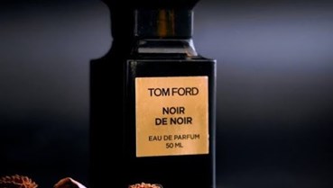 Giải mã bí ẩn trong chai nước hoa hương trà đen Tom Ford Noir de Noir