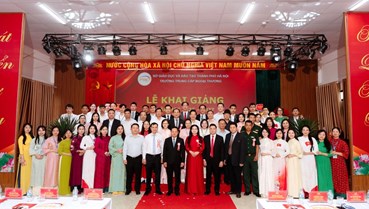 Trường Trung cấp Ngoại thương khai giảng năm học 2026–2027