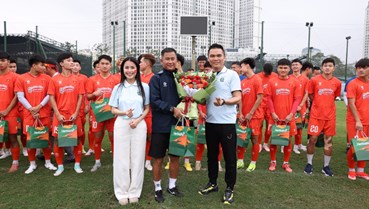 Herbalife Việt Nam đồng hành cùng các Đội Tuyển Bóng Đá Quốc Gia Việt Nam chuẩn bị cho mùa giải mới 2025