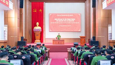 Đại tá Bùi Trung Thành chỉ đạo Công an cơ sở: Giữ vững “lá chắn thép” bảo đảm bình yên thành phố Cảng