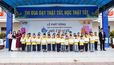 Lễ phát động Cuộc thi vẽ tranh quốc tế Toyota "Chiếc ô tô mơ ước” 2025 tại Trường Tiểu học Tân Tiến