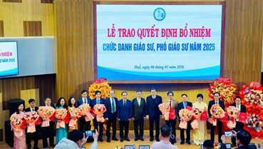Trường đại học Y - Dược Huế bổ nhiệm 12 Giáo sư,Phó Giáo sư năm 2025