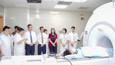 Bệnh viện Trung ương Huế đưa vào vận hành hệ thống MRI 3.0 Tesla hiện đại hàng đầu Hoa Kỳ