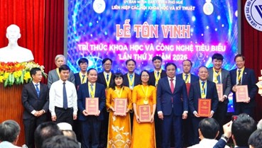 Trường Đại học Y - Dược Huế ghi dấu ấn với hai trí thức khoa học công nghệ tiêu biểu